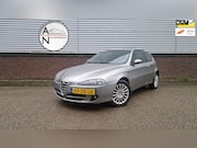 Alfa Romeo 147 - 1.6 T.Spark Airco - Elek ramen - 2 sleutels - NWE APK