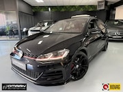 Volkswagen Golf - 2.0 TSI GTI TCR DSG PANO AKRA ACC CAM