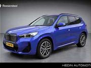 BMW iX1 - eDrive20 67 kWh M Sport | Camera | Afneembare trek