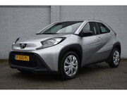 Toyota Aygo X - 1.0 VVT-i S-CVT Play Automaat 72pk | 1e eigenaar | Achteruit