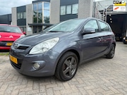 Hyundai i20 - 1.2i i-Motion Airco Elektr Ramen Aux