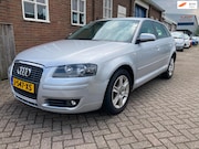 Audi A3 - 1.4 TFSI Attraction Business EditionBj 2008, Clima, PDC, lm