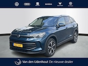 Volkswagen Tiguan - 1.5 eHybrid 204pk Life Edition Navigatie