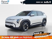 Kia EV3 - Air 58.3 kWh | Navigatie | Camera | Climate control | Apple