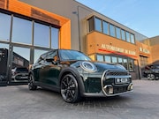 MINI Cooper S - Mini 2.0 Resolute Edition 5drs aut 178pk/Rebelgreen/Navi/Cam
