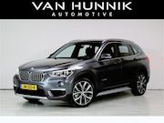 BMW X1 - sDrive20i High Ex | Hud | Leder | Dealer Onderhouden | Stoel