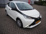 Toyota Aygo - 1.0 VVT-i x-fun
