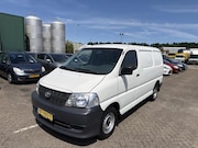 Toyota HiAce - 2.5 D-4D KWB Comfort
