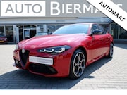 Alfa Romeo Giulia - 2.0 Turbo 280 PK Competizione Q4 AWD / INCL 12mnd BOVAG