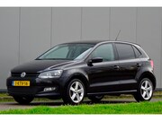 Volkswagen Polo - 1.4 16V Highline /// SPORT /// 5-Drs / APK