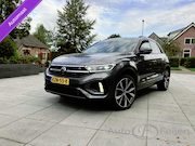 Volkswagen T-Roc - 1.5 TSI DSG R-LINE EDITION , PANO , BLACK STYLE , KEYLESS EN