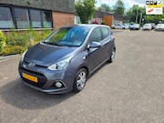 Hyundai i10 - 1.0i i-Motion Comfort Plus Airco Boekjes Nap