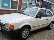 Ford Escort - 1.6 automaat 1e eigenaresse lage kms