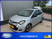 Renault Twingo - 1.2 16V Dynamique / / FACELIFT MODEL / SPORTIEF / NL-AUTO