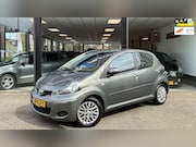Toyota Aygo - 1.0-12V Aspiration Green AUTOMAAT | ALCANTARA | NAP