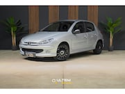 Peugeot 206 - 1.4 Air-line 3 | Airco Lage KM