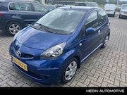 Toyota Aygo - 1.0-12V +