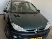 Peugeot 206 - 1.6 Roland Garros