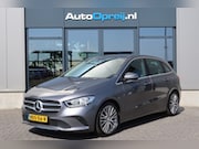 Mercedes-Benz B-klasse - B180 Premium Plus AUTOMAAT, NAVI, Camera, Trekhaak, half Led