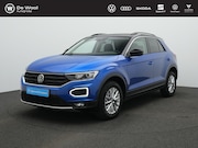 Volkswagen T-Roc - 1.5 TSI 150 pk DSG Style | Panoramadak | Stoelverwarming | A