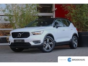 Volvo XC40 - 2.0 T4 AWD R-Design | Trekhaak | Stuur- en stoelverwarming |