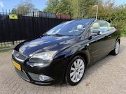 Ford Focus - Coupé-Cabriolet 1.6-16V Titanium Leer/Clima/Stoelverw/PDC/Cr