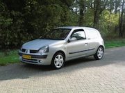 Renault Clio - 1.6-16V Dynamique (bj 2001) AIRCO / TREKHAAK