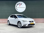 Seat Leon - 1.4 TSI Style Business / LED / TREKHAAK / CRUISE