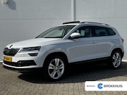 Skoda Karoq - 1.5 TSI ACT Style Business / Navigatie + Apple Carplay/Andro