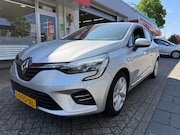 Renault Clio - 1.6 E-Tech Hybrid 140 Business Zen / Parkeersensoren / Cruis
