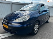 Peugeot 807 - 2.2 SV, LPG, 7per, NW koppeling set , nw apk