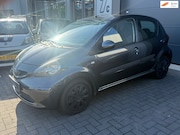 Toyota Aygo - 1.0 AIRCO | ELEKTR PAKKET | CARPLAY | |