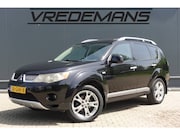 Mitsubishi Outlander - 2.4 Instyle LEDER/NAVI/SCHUIF-KANTEL