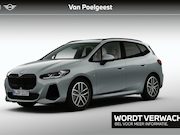 BMW 2-serie Active Tourer - 220i M-Sport | Driving Assistant | Panoramadak