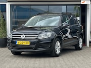 Volkswagen Tiguan - 1.4 TSI Connected Series / Pano / Airco