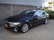 BMW 5-serie - 530e Business Edition Plus Autom Schuifdak Luxe Leder Adapti