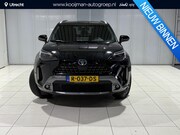 Toyota Yaris Cross - 1.5 Hybrid Adventure | Trekhaak | Volledig leer | HUD | Pano