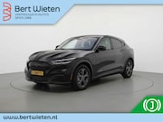 Ford Mustang - Mach-E RWD 75 kWh SOH 93% | Geen import | Panoramadak | LED