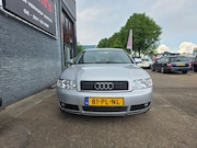 Audi A4 - 1.6 Pro Line