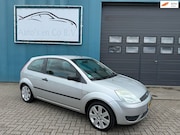 Ford Fiesta - 1.4-16V Futura Airco Stuurbekr Lm velgen Trekhaak NL Auto NA