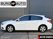 Chevrolet Cruze - 1.8 LT - APK T/M 31-03-2027 - AIRCO - NAVI - TREKHAAK - CRUI