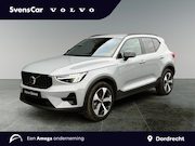 Volvo XC40 - 2.0 B4 Plus Dark | Trekhaak | Getint glas | Allseason |
