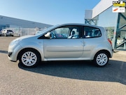 Renault Twingo - 1.2-16V Initiale, Airco, Leer bekleden, NAP, Achter Sensor,