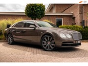 Bentley Flying Spur - 4.0 V8 507 PK | Massage | Softclose | Schuifdak | Luchtverin