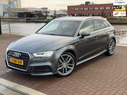 Audi A3 - Sportback 40 TFSI quattro Advance Sport Pano S Line originee