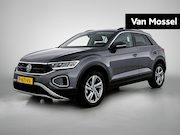 Volkswagen T-Roc - 1.5 TSI Life 75 Edition | 150 PK | Automaat | Apple Carplay