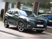 Subaru Forester - 2.0i e-BOXER Premium Schuifdak Leer Navi HK Camera