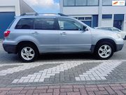 Mitsubishi Outlander - Sport 2.0 Invite+