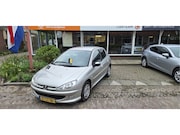 Peugeot 206 - 1.4 Air-line 3 5drs Distributie en koppeling 2024 vervangenT