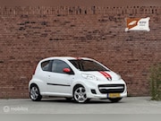 Peugeot 107 - 1.0-12V XS, NEW APK, AIRCO, Elektr ramen, CarPlay